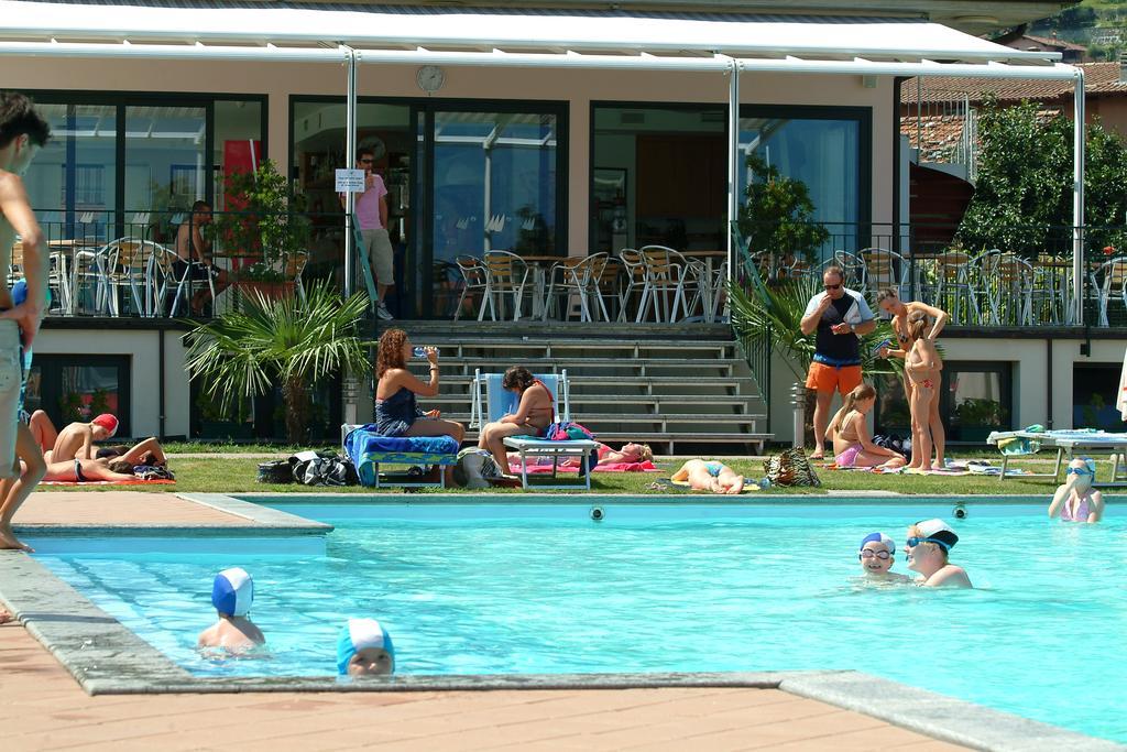 Hotel Resort Le Vele ドマーゾ エクステリア 写真